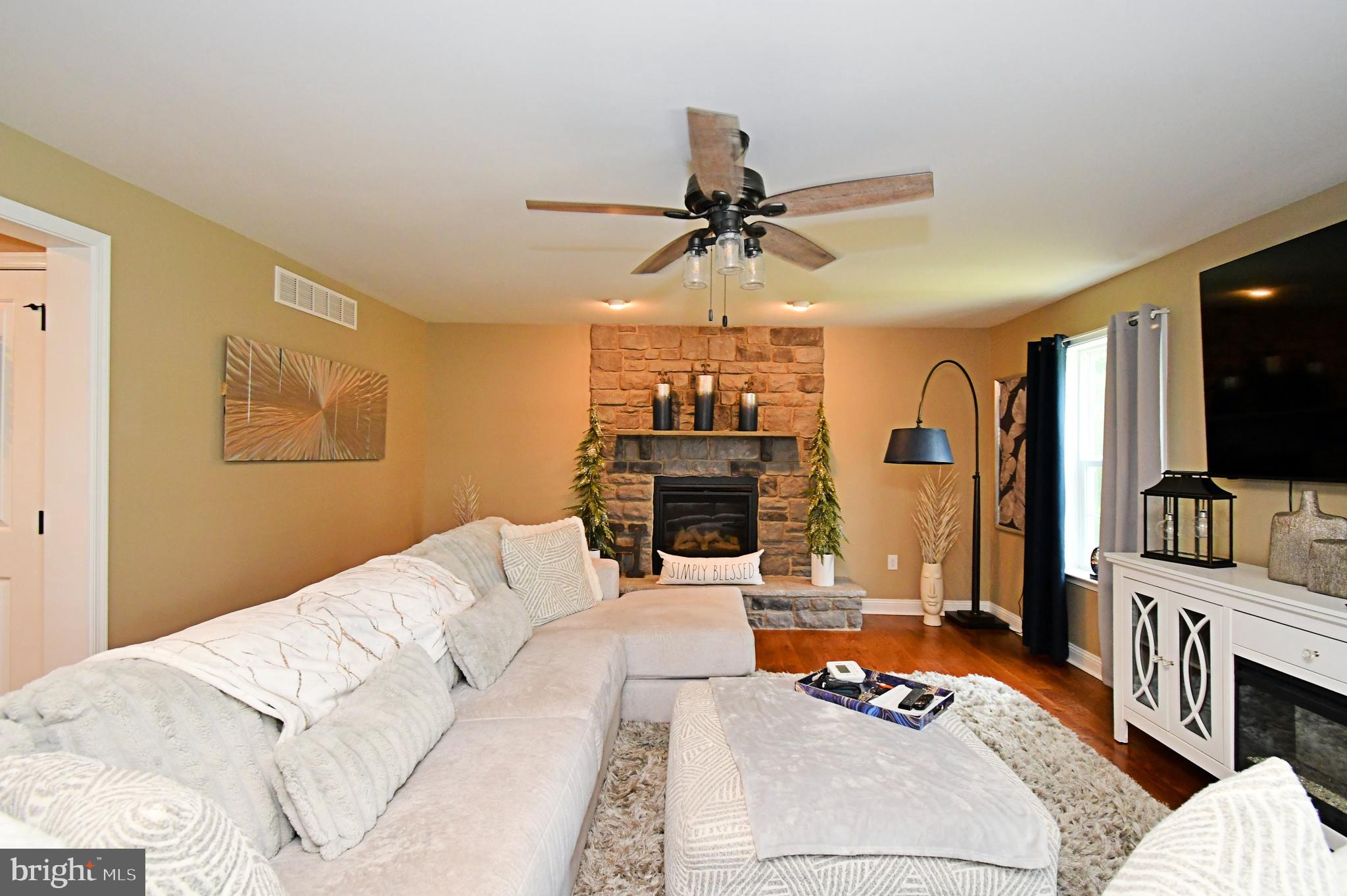 2312 LITTLE ROAD