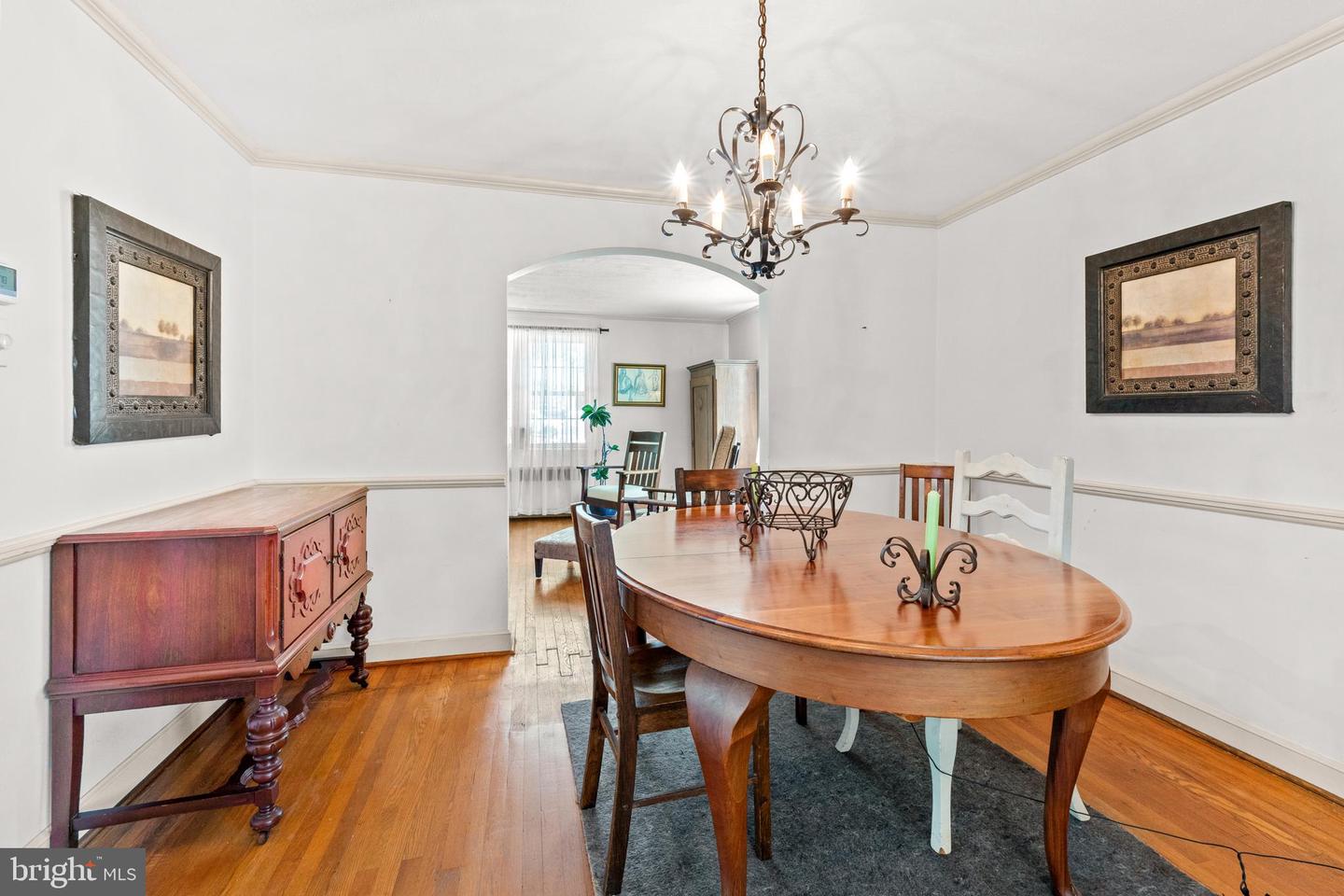 2132 Jenkintown