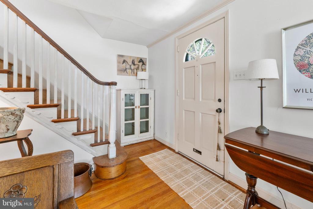 2132 Jenkintown