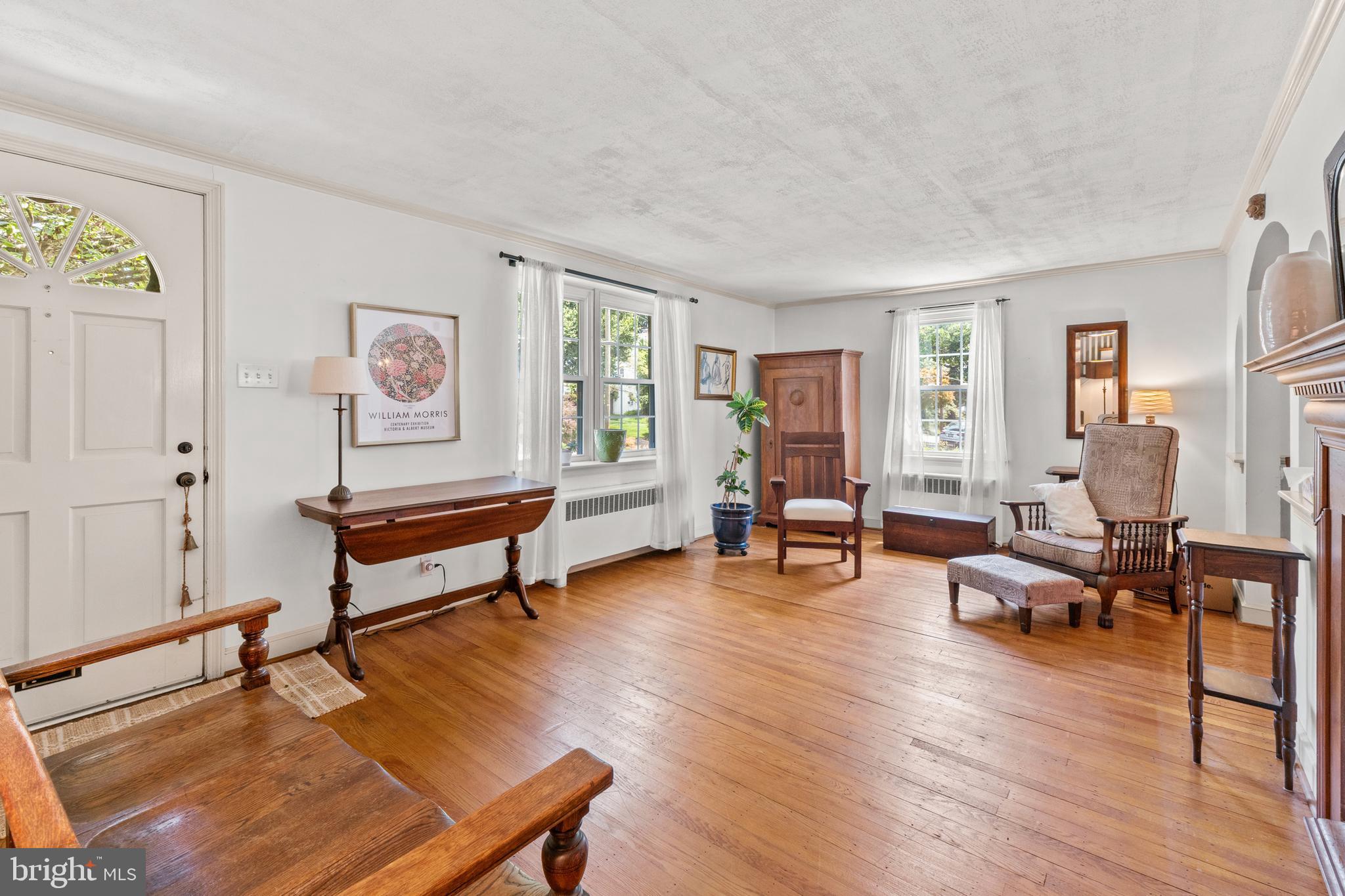 2132 Jenkintown