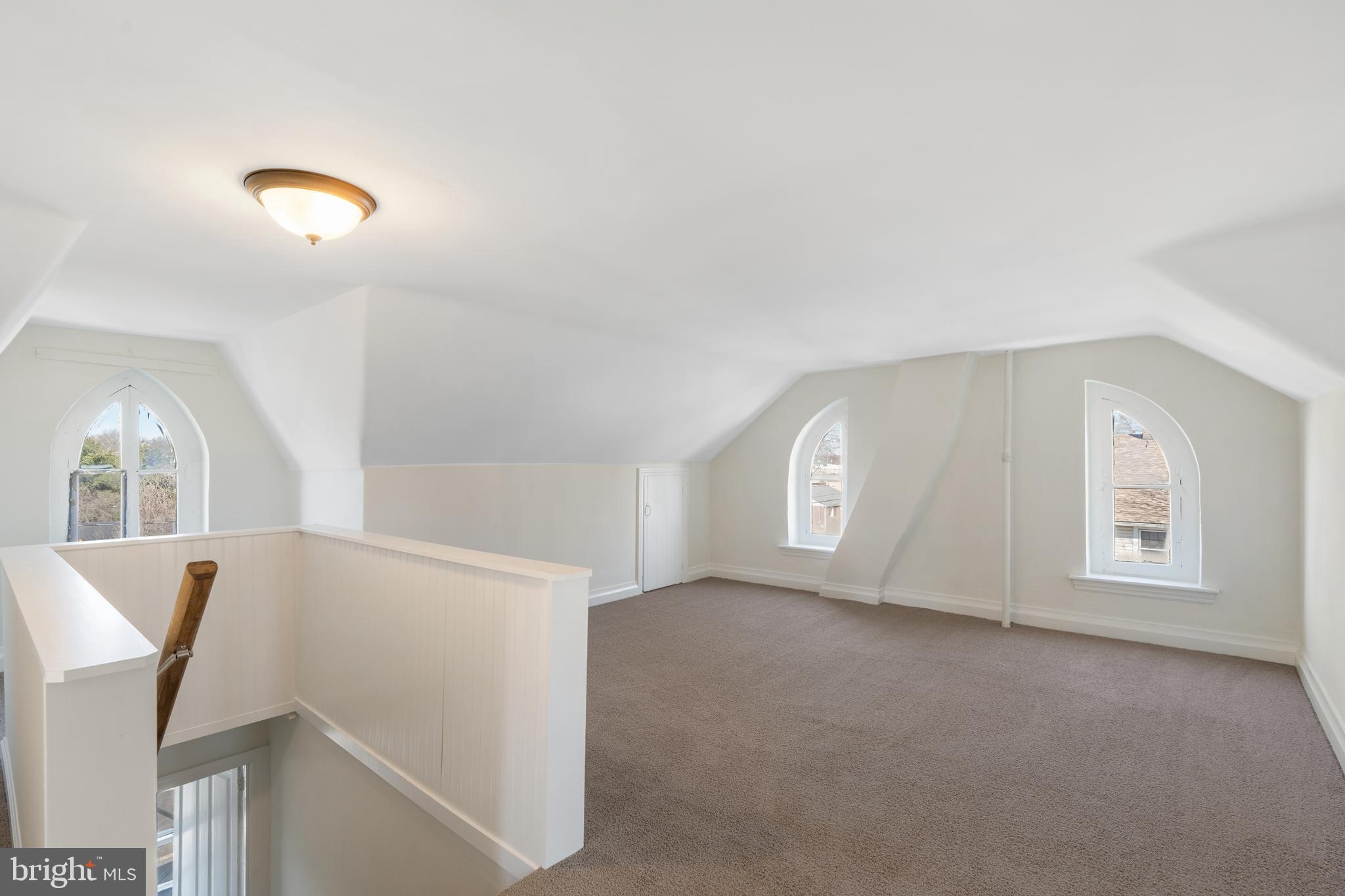 5 S Maple Ave