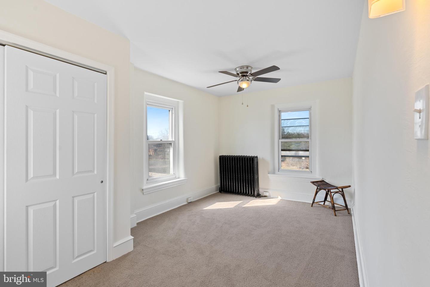 5 S Maple Ave