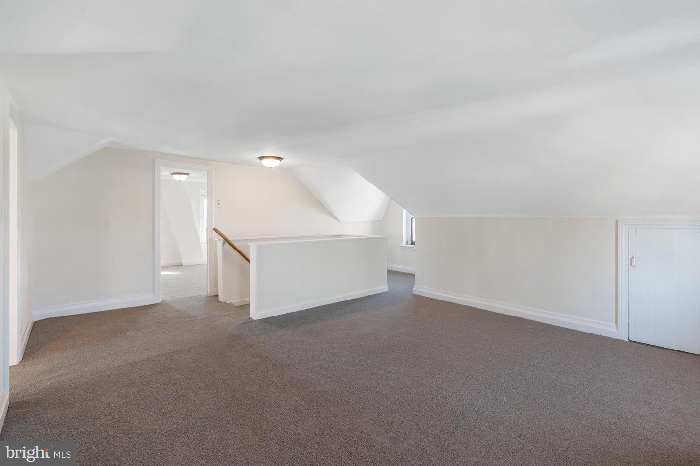 5 S Maple Ave