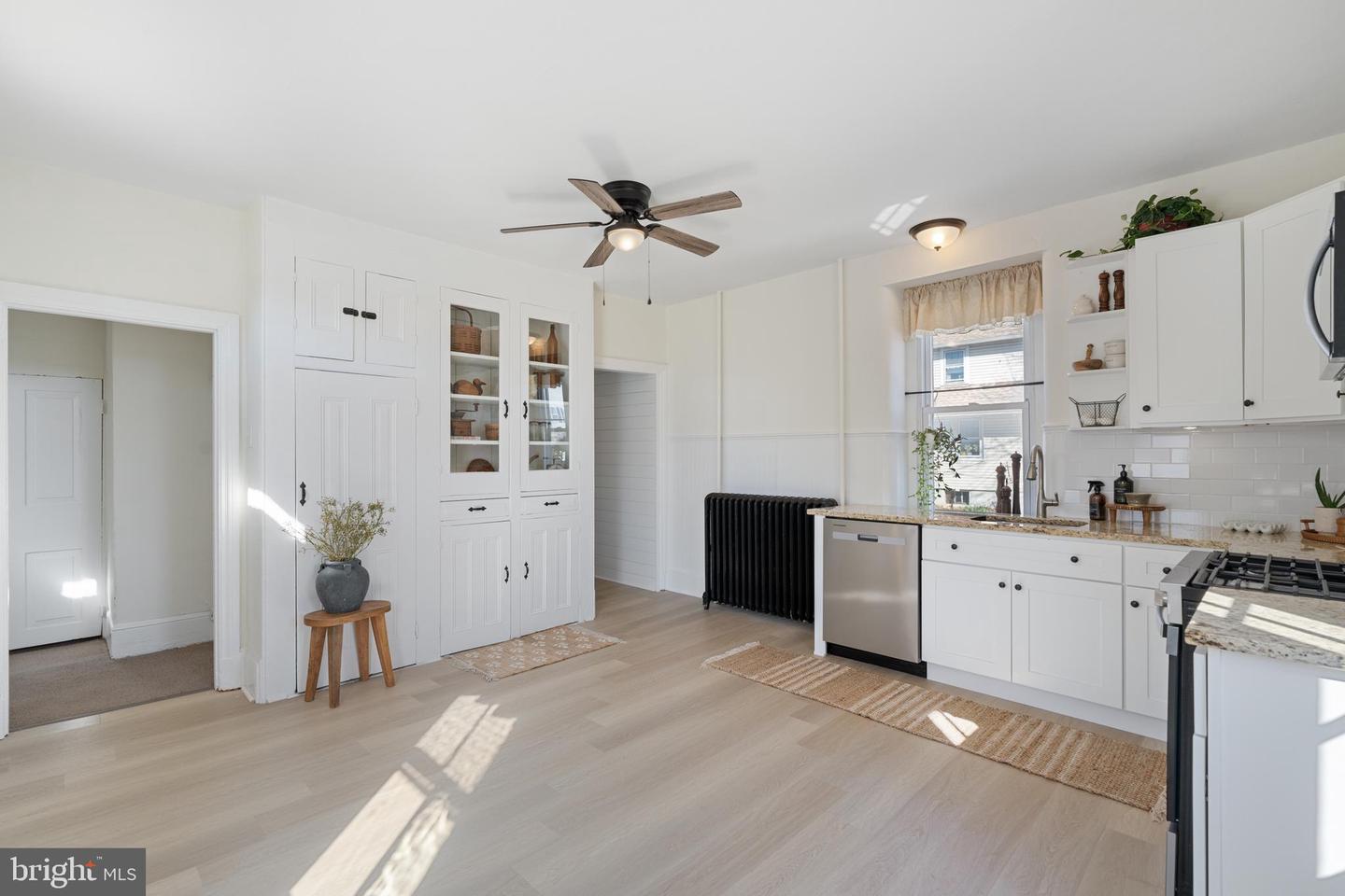 5 S Maple Ave