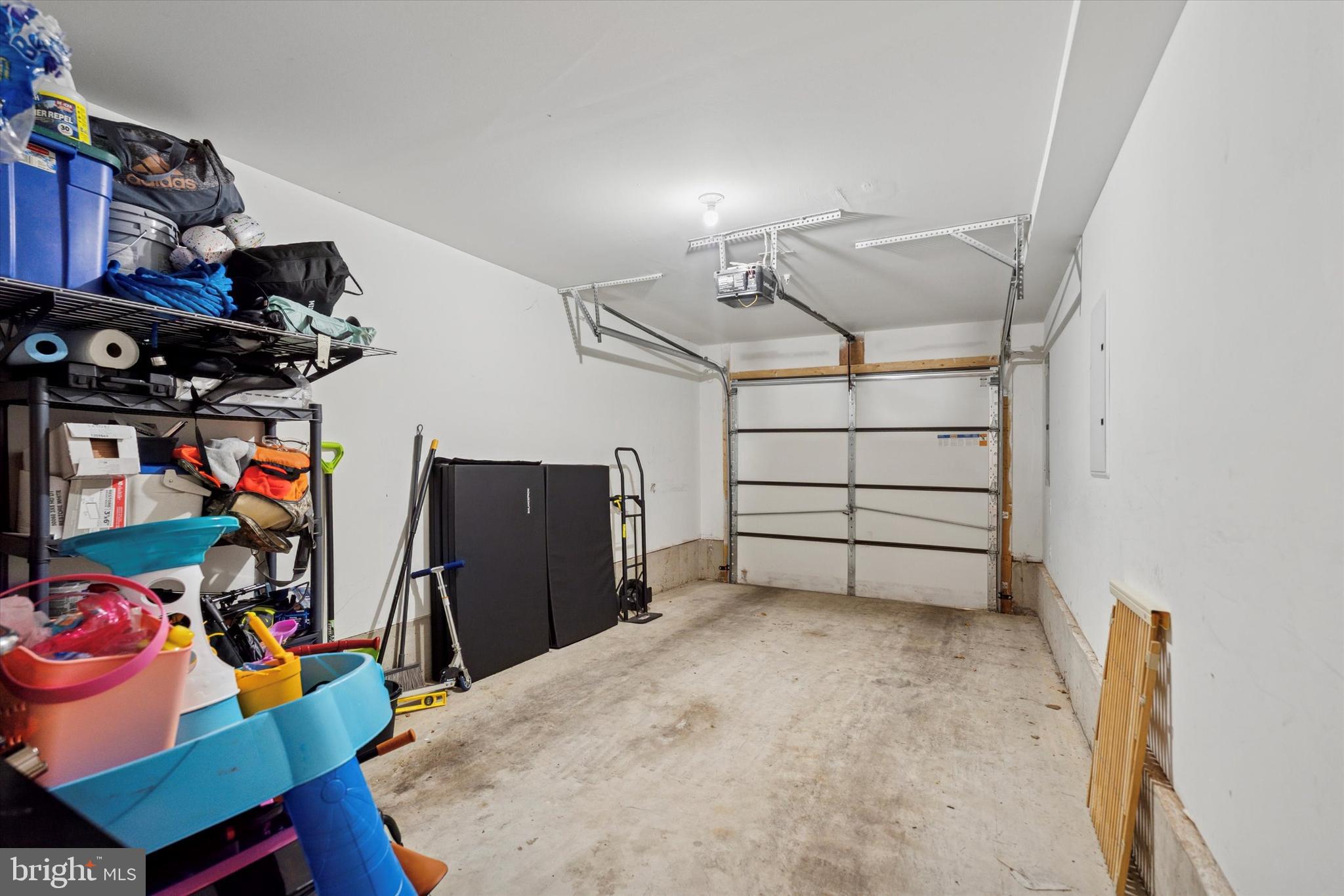 1525 DEKALB STREET 121