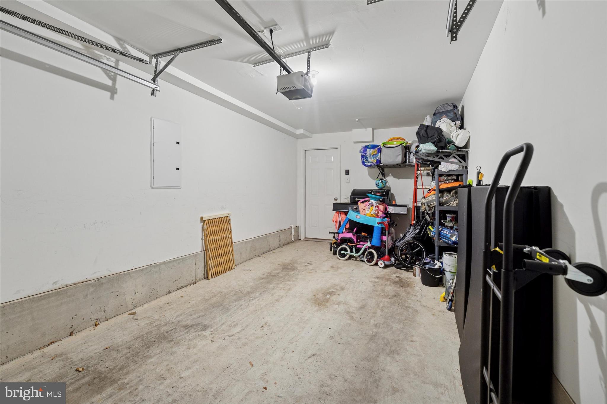 1525 DEKALB STREET 121