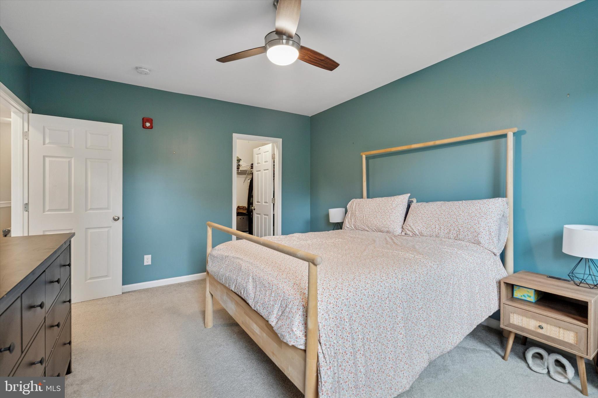 1525 DEKALB STREET 121