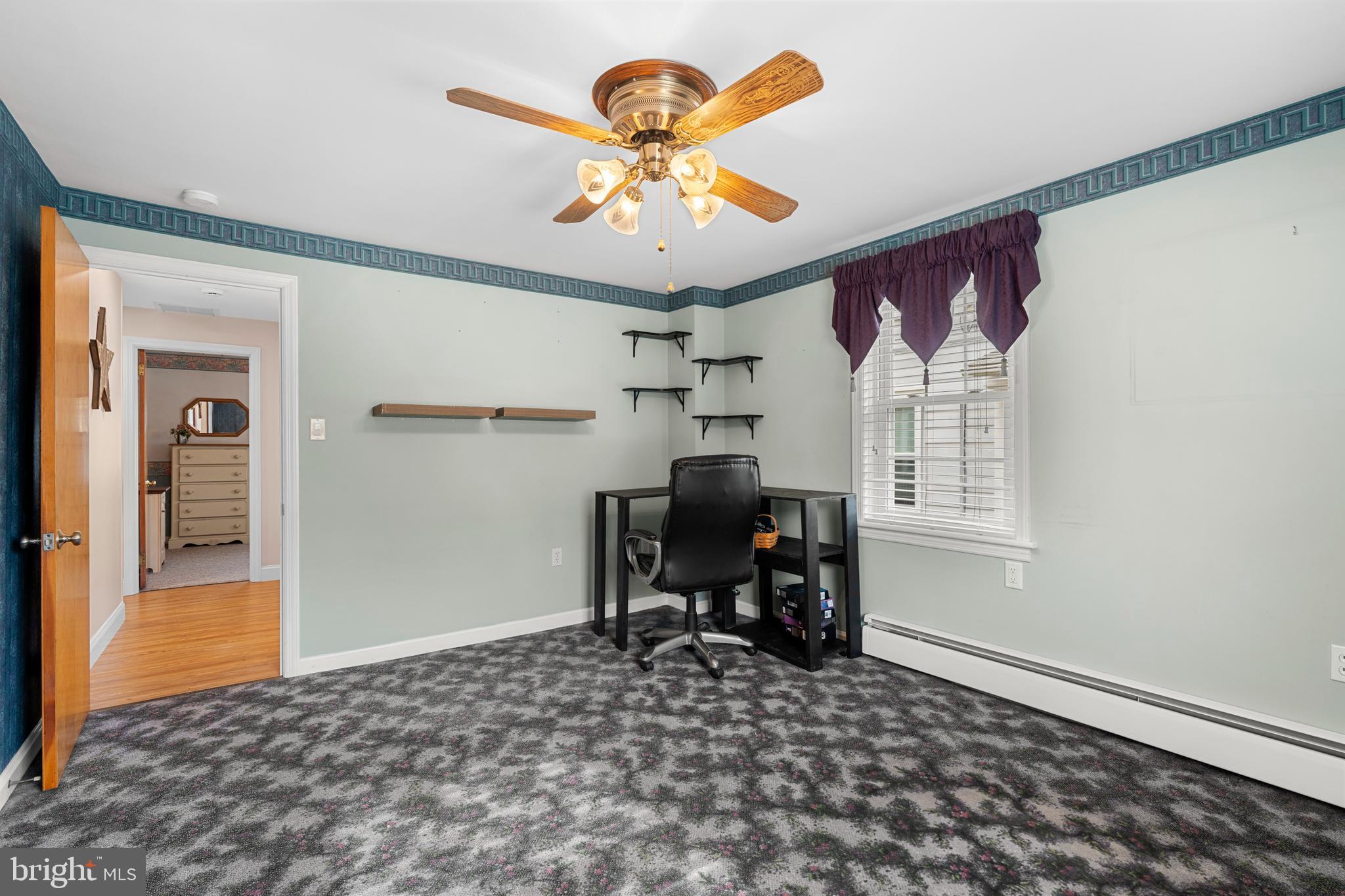 191 W RELIANCE ROAD