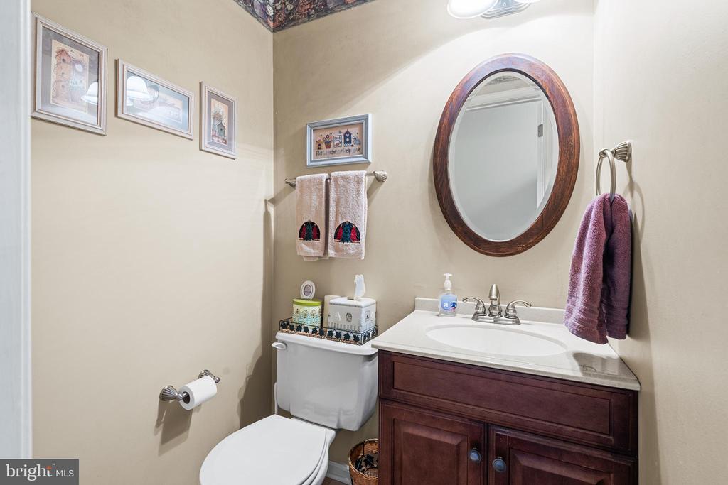 701 QUAIL CIRCLE