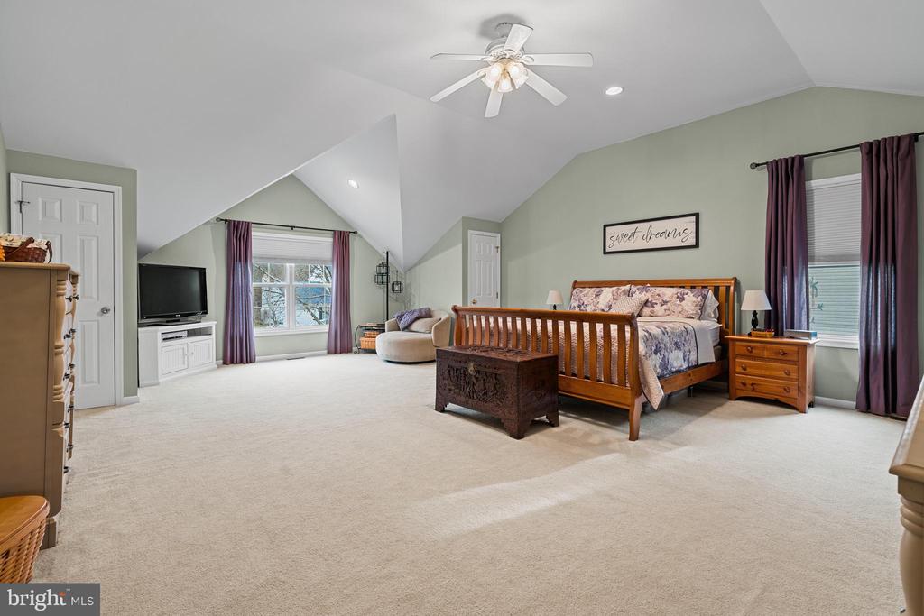 701 QUAIL CIRCLE