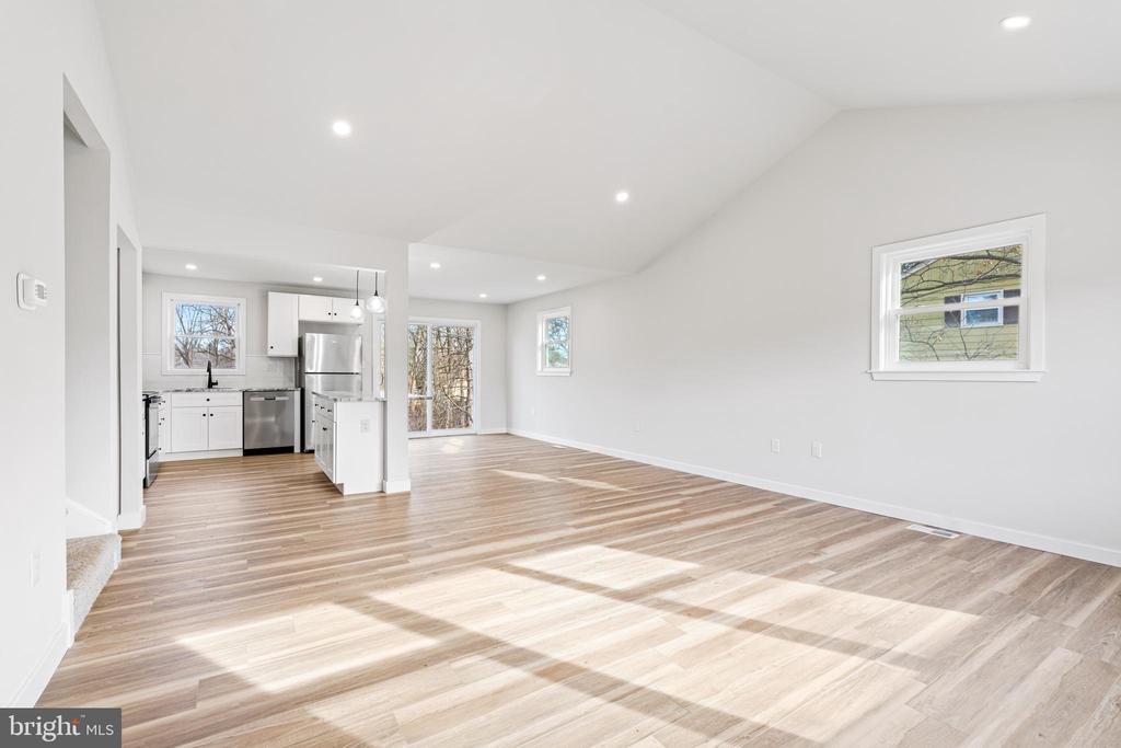 107 MAPLE AVENUE