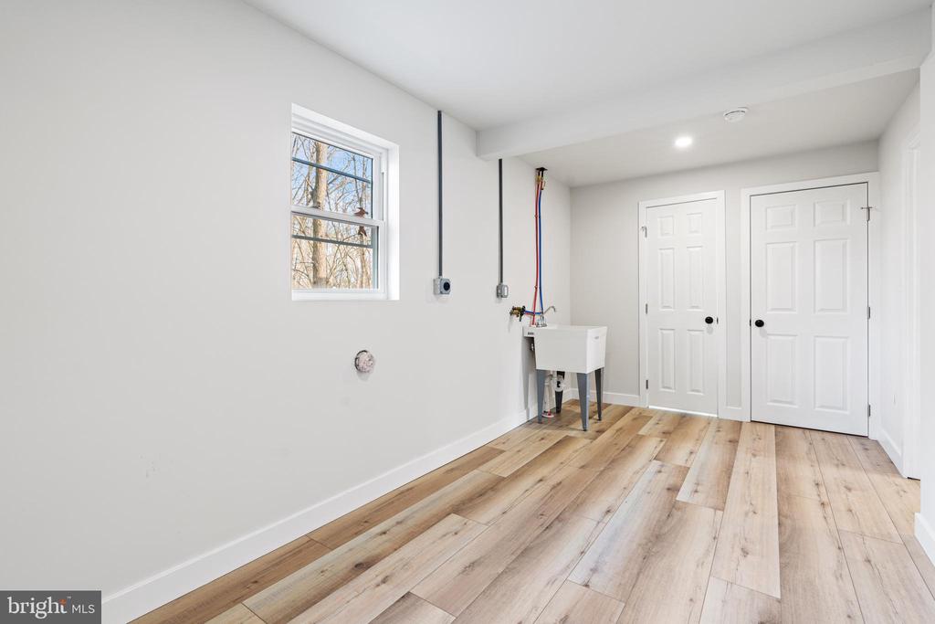 107 MAPLE AVENUE