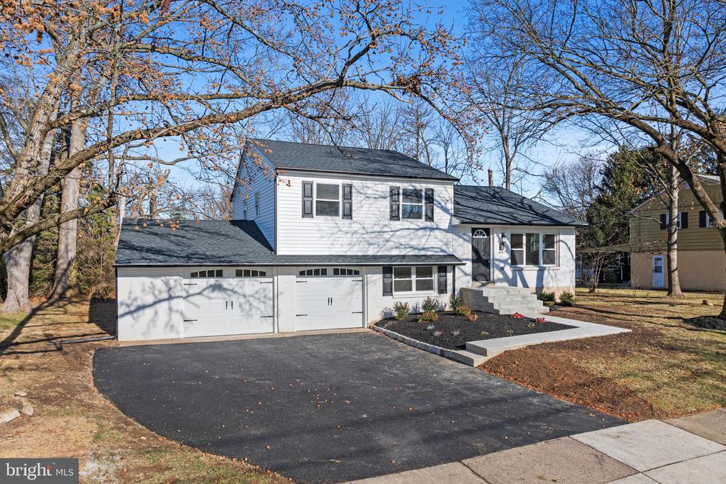 107 MAPLE AVENUE