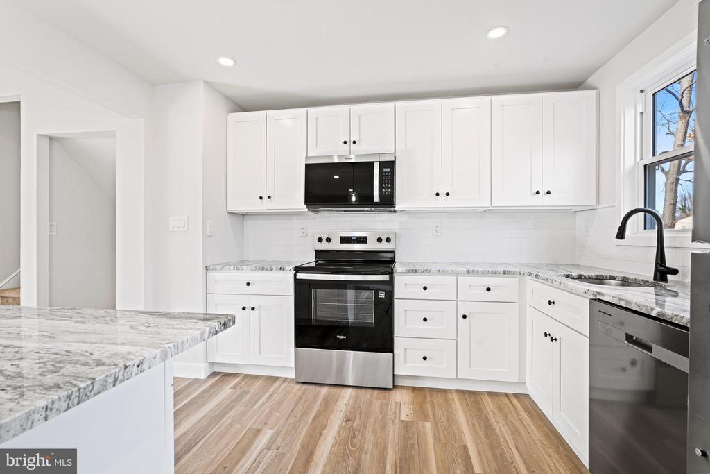 107 MAPLE AVENUE