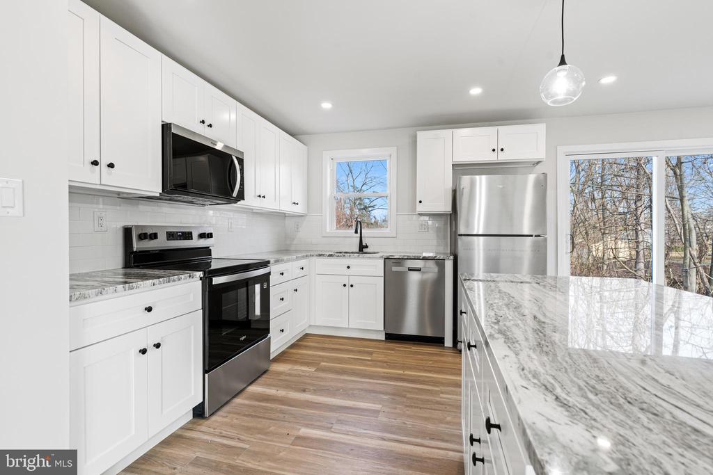 107 MAPLE AVENUE
