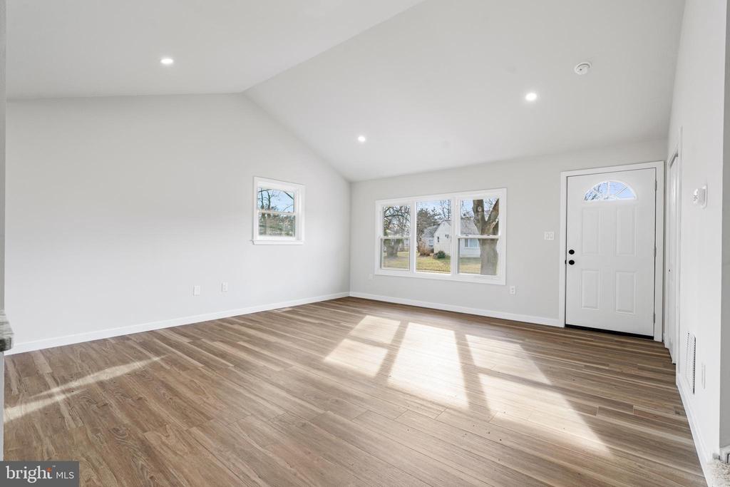 107 MAPLE AVENUE