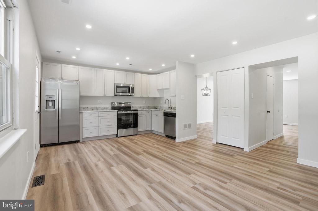 225 BIRCH DRIVE