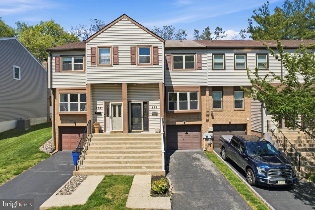 225 BIRCH DRIVE