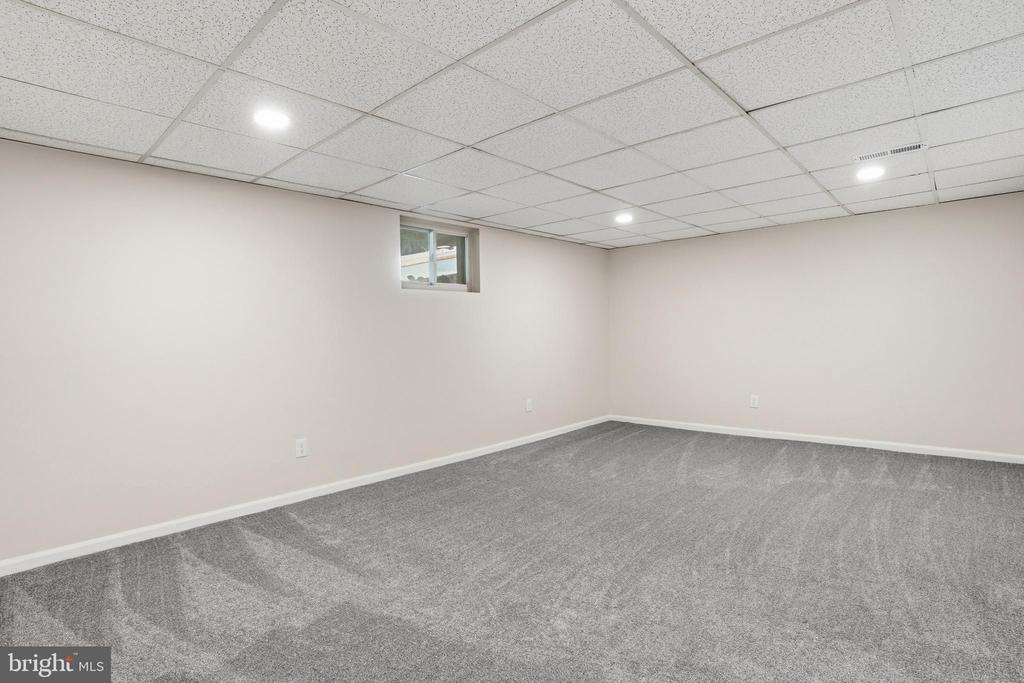 225 BIRCH DRIVE