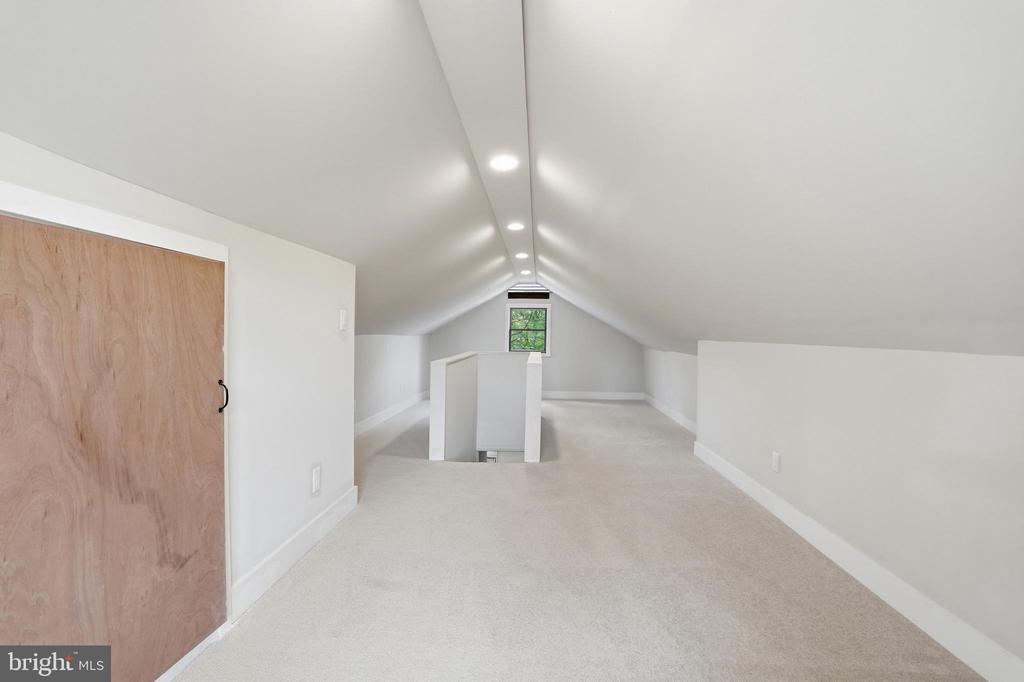 1306 W ORVILLA ROAD