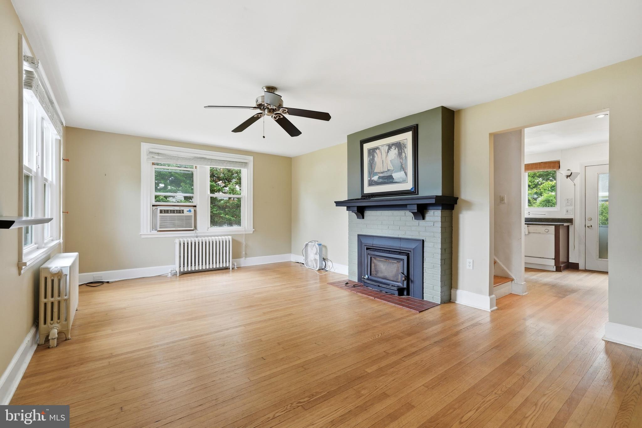 2018 ROY AVENUE