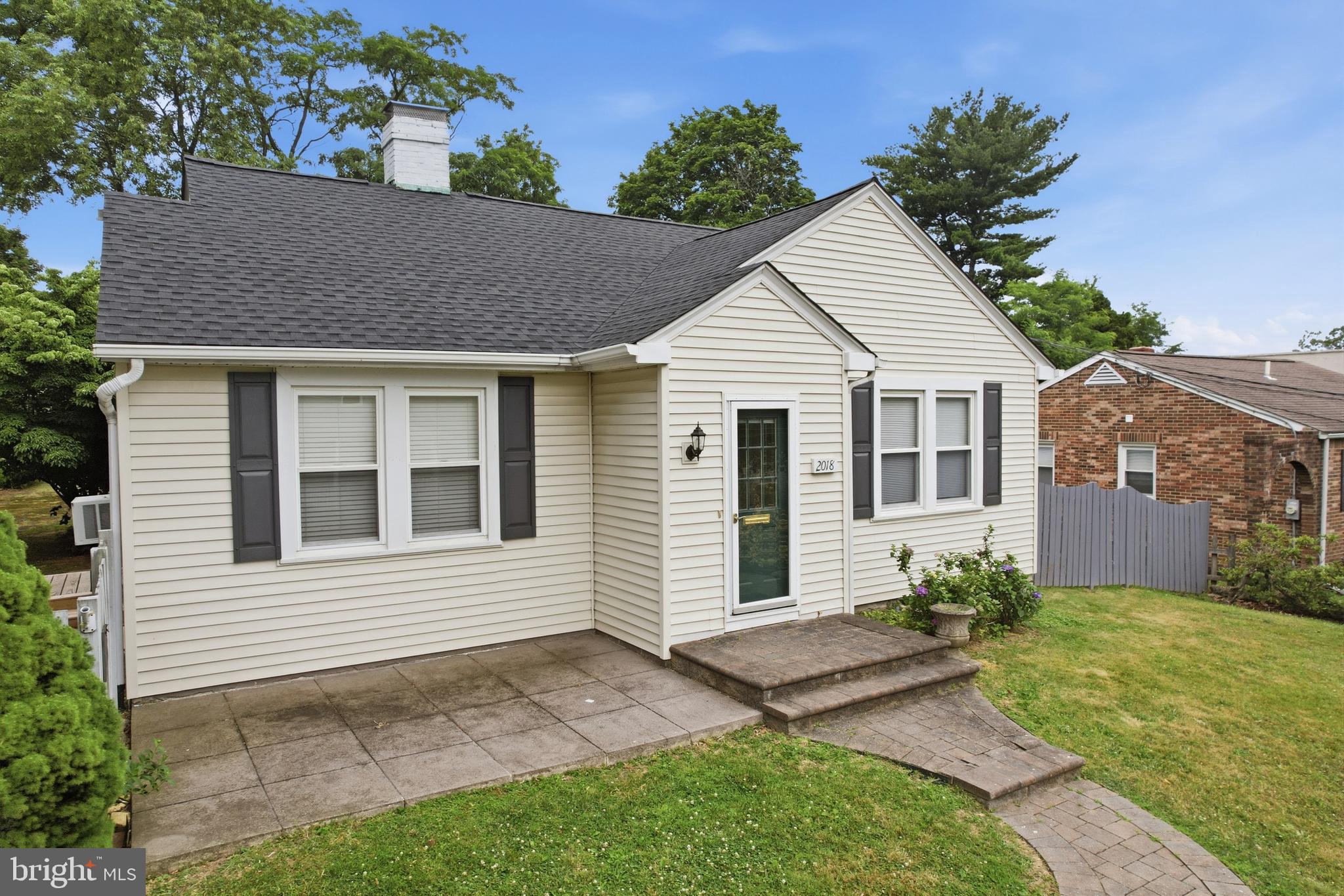 2018 ROY AVENUE