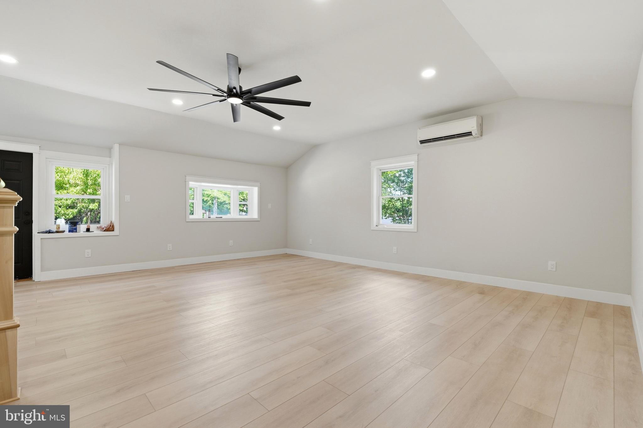 422 PRIVET ROAD