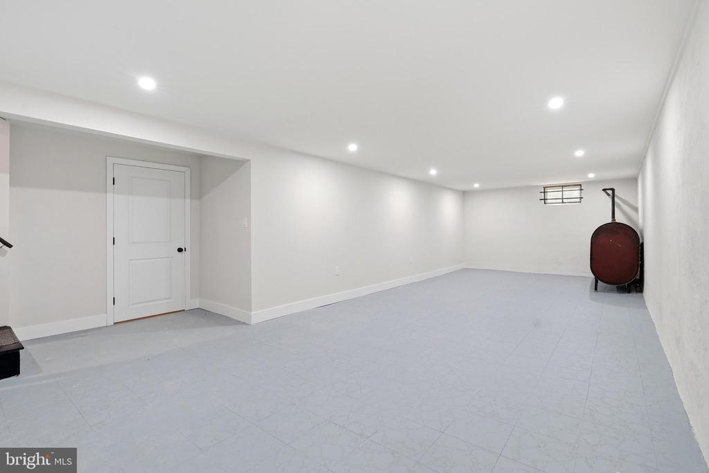422 PRIVET ROAD