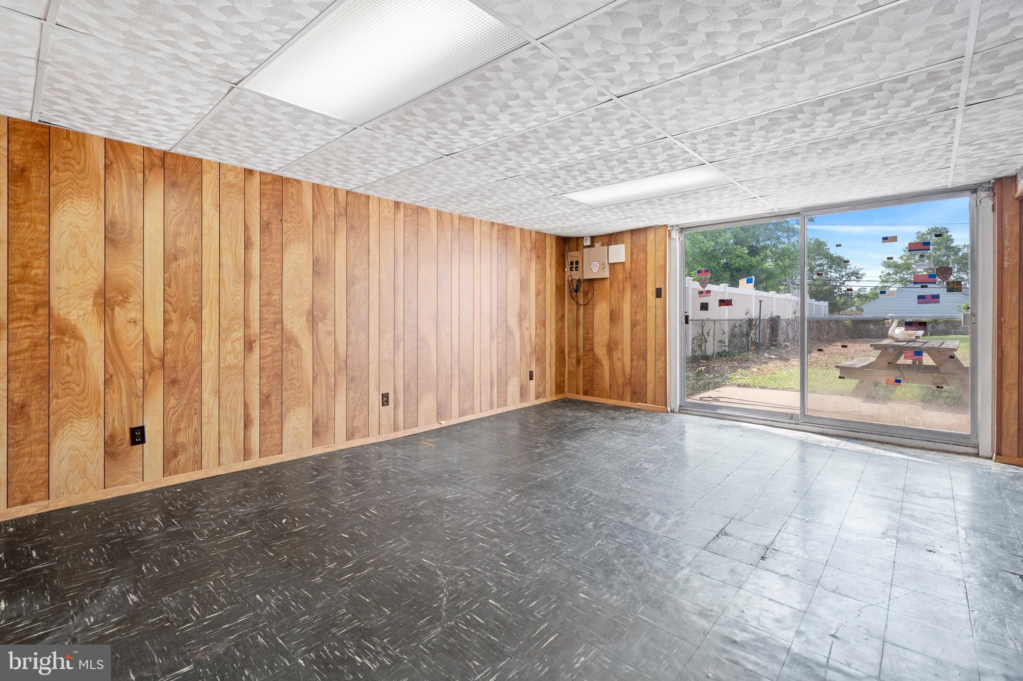 12218 Sweet Briar Rd