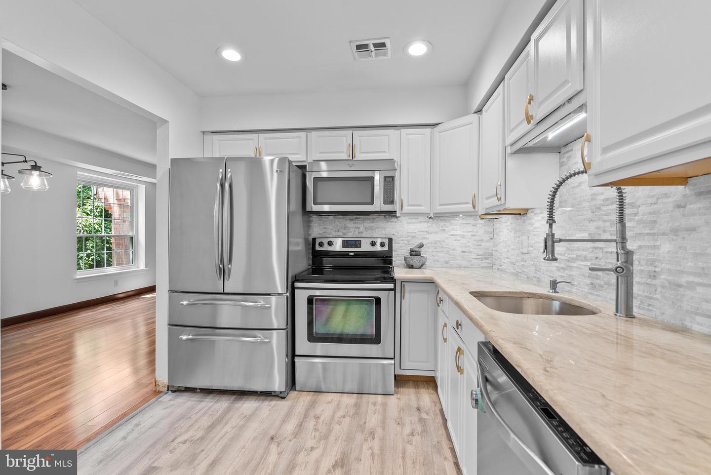 4000 Gypsy Ln #719