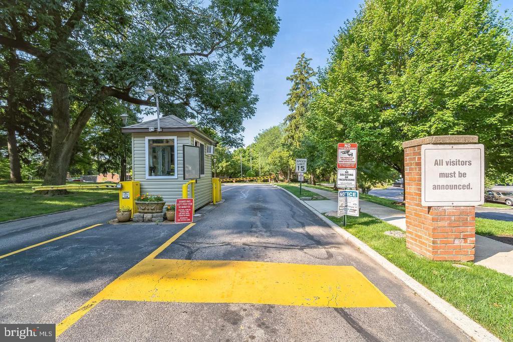 4000 Gypsy Ln #719