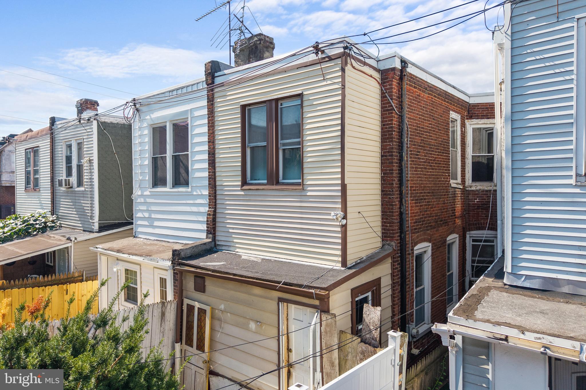 1663 BRIDGE STREET