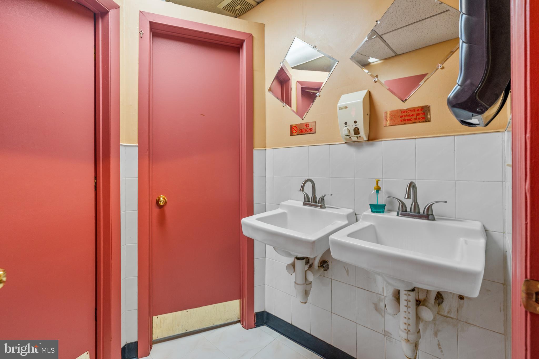 8919 RIDGE AVENUE 37