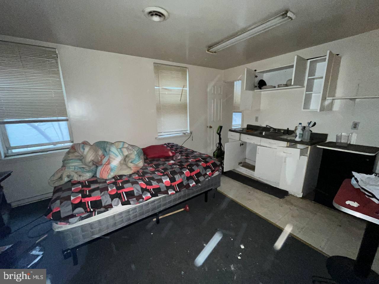 2252 N BROAD STREET 54