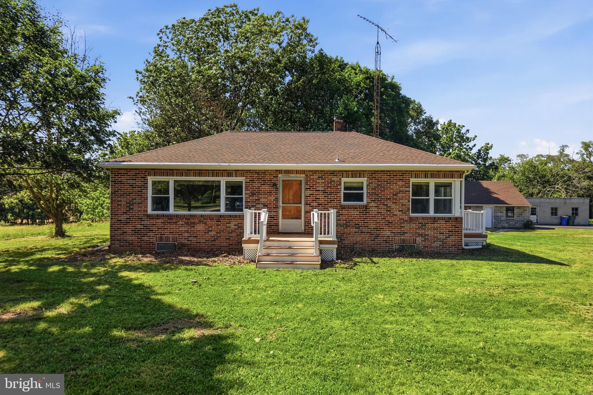 3560 RAINTREE ROAD