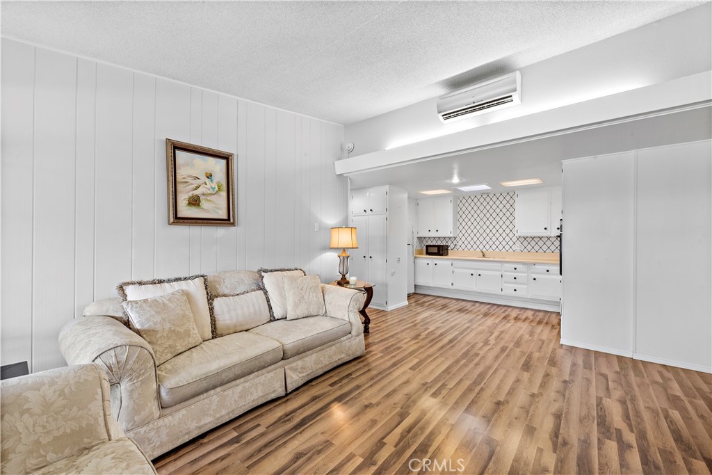 1381 Mayfield Road 141K