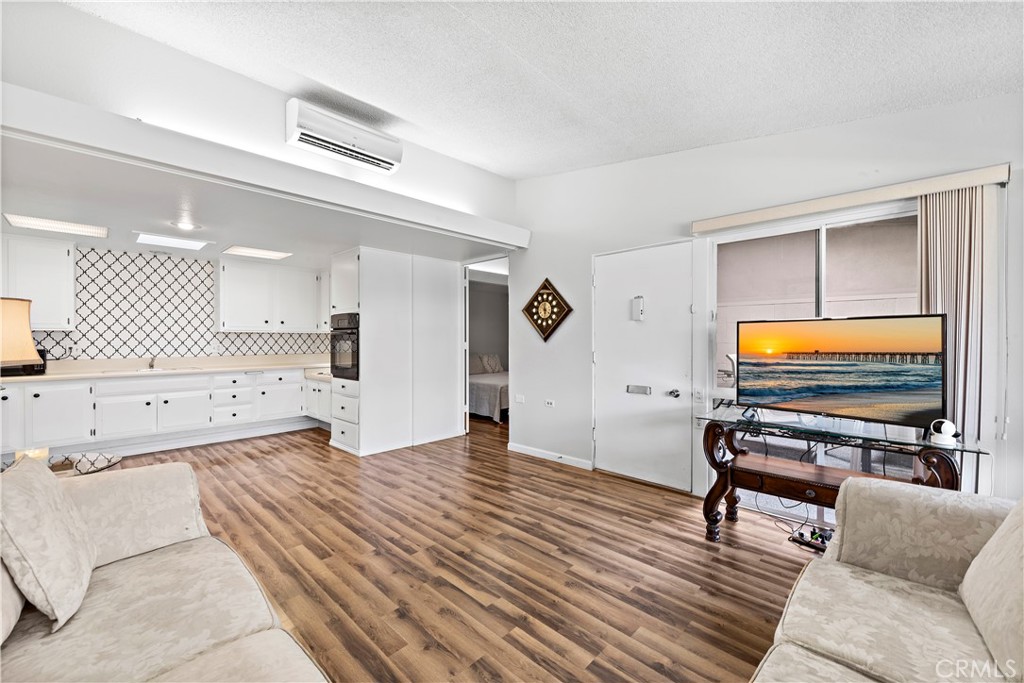 1381 Mayfield Road 141K
