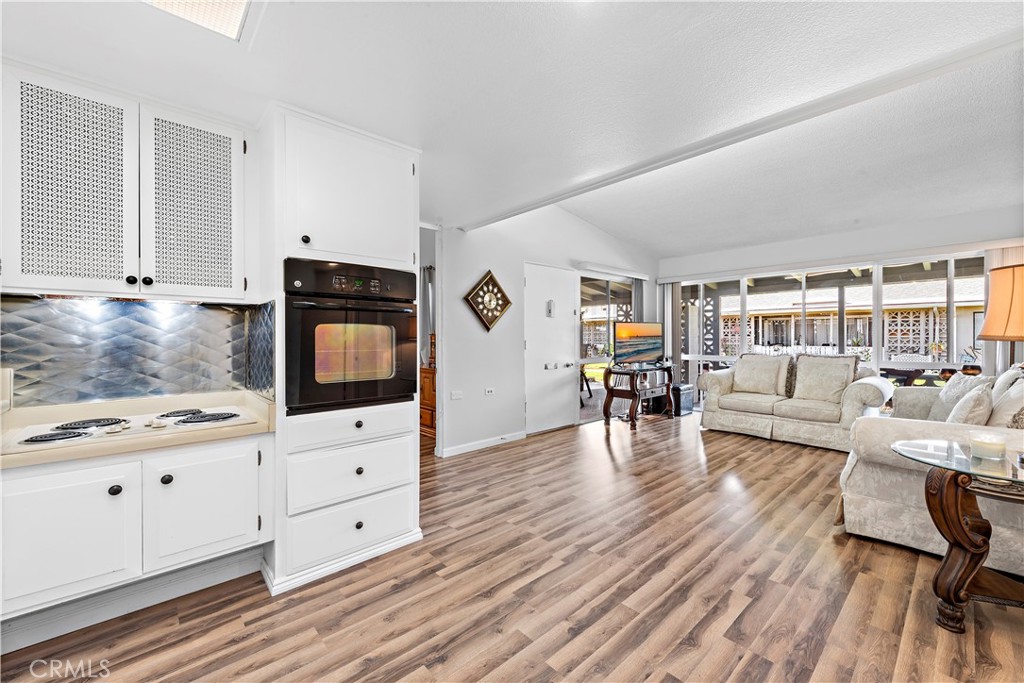 1381 Mayfield Road 141K