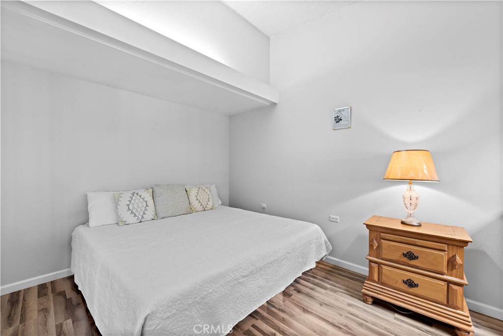1381 Mayfield Road 141K