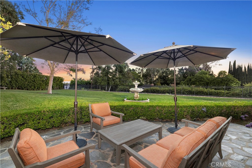 1620 La Loma Drive