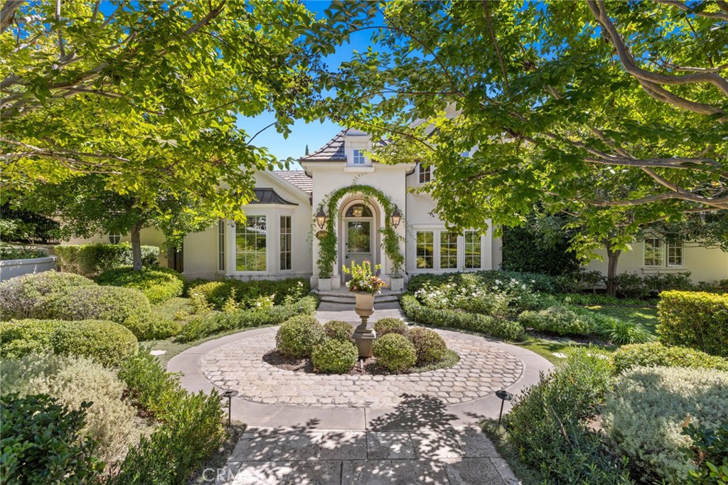 30602 Hunt Club Drive