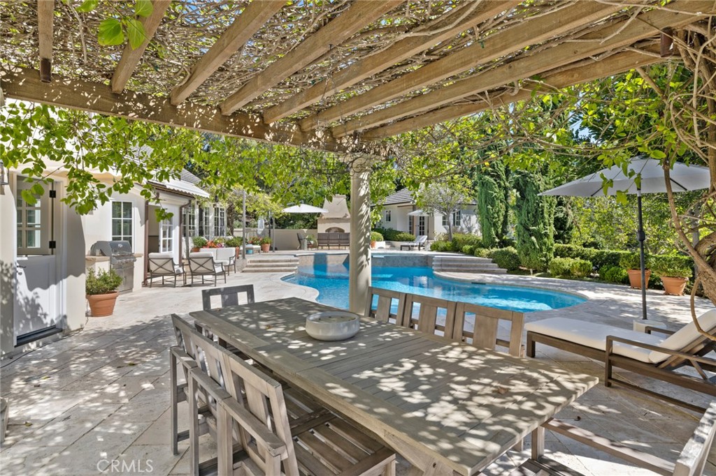 30602 Hunt Club Drive