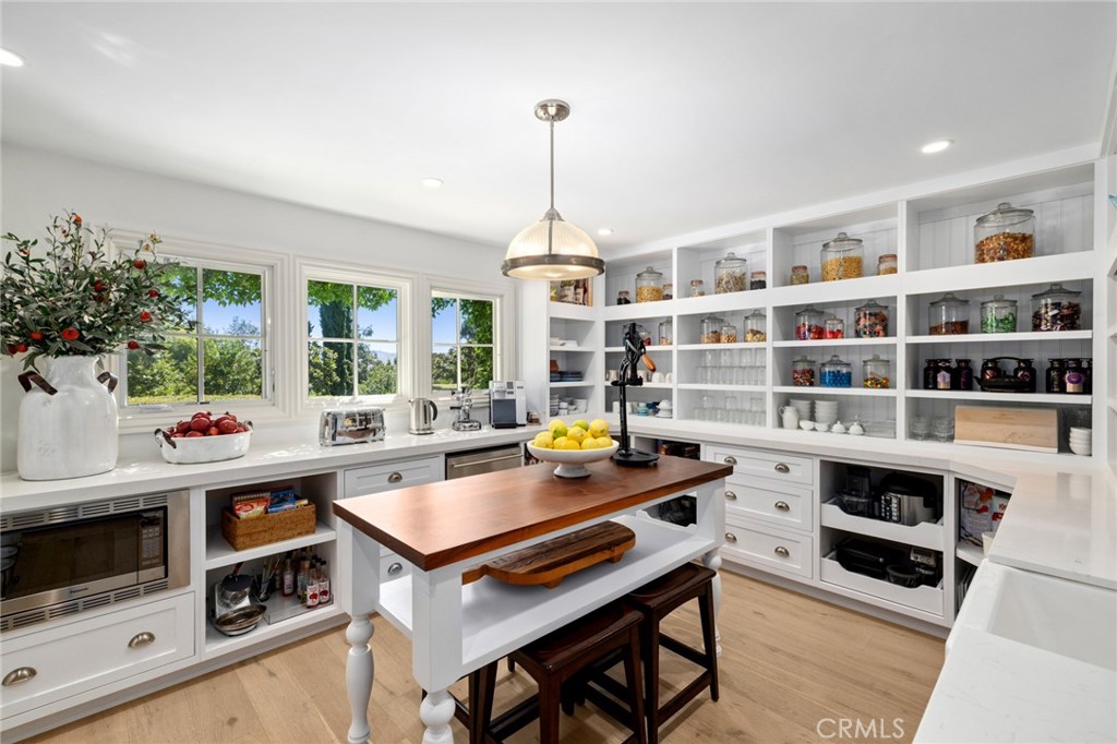 30602 Hunt Club Drive
