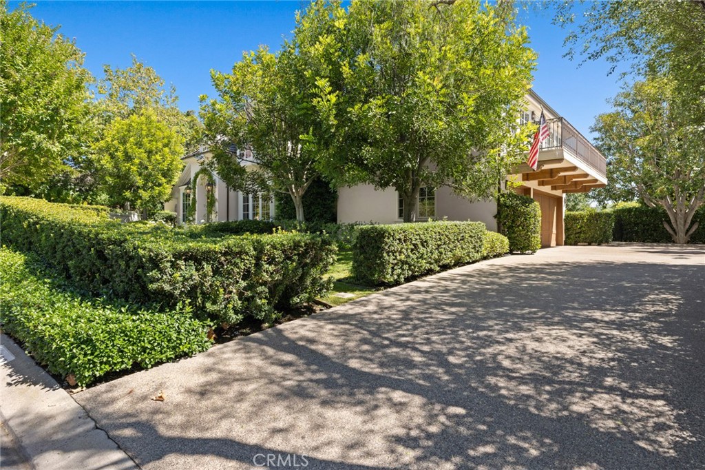 30602 Hunt Club Drive