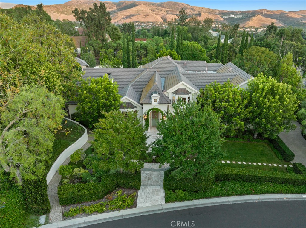30602 Hunt Club Drive