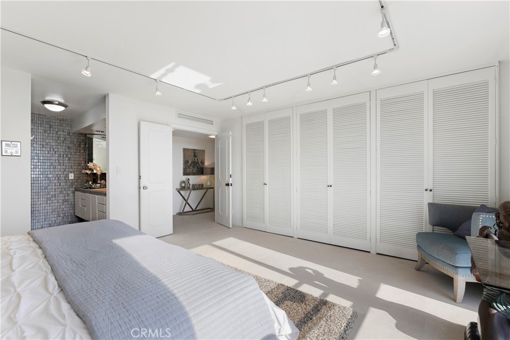 601 Lido Park Drive 6F