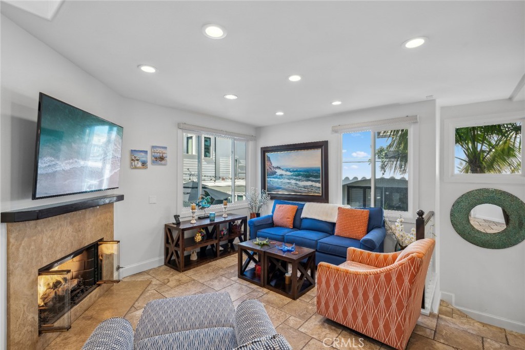 410 .5 Goldenrod Avenue B