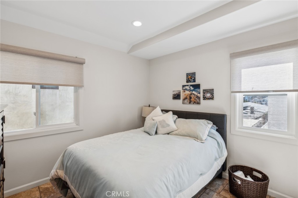 410 .5 Goldenrod Avenue B