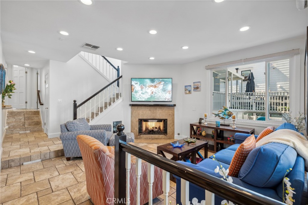 410 .5 Goldenrod Avenue B