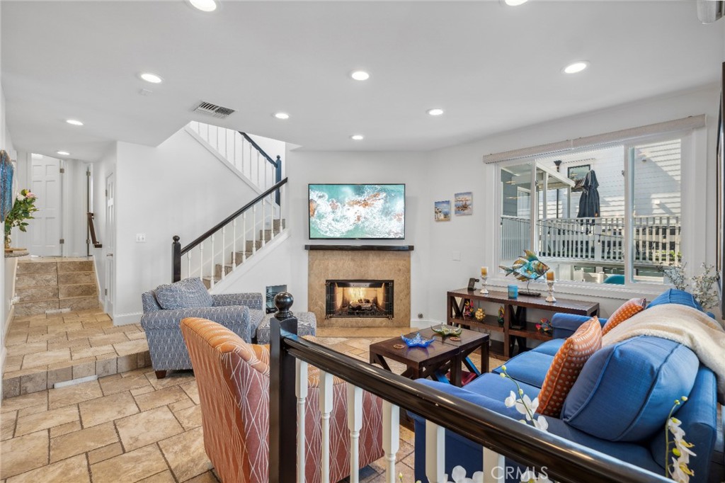 410 .5 Goldenrod Avenue B